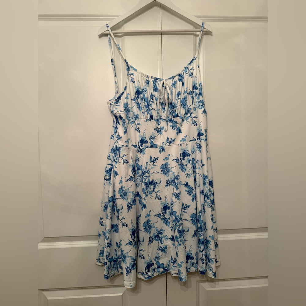 SHEIN Curve Blue Floral Spaghetti Strap Sundress